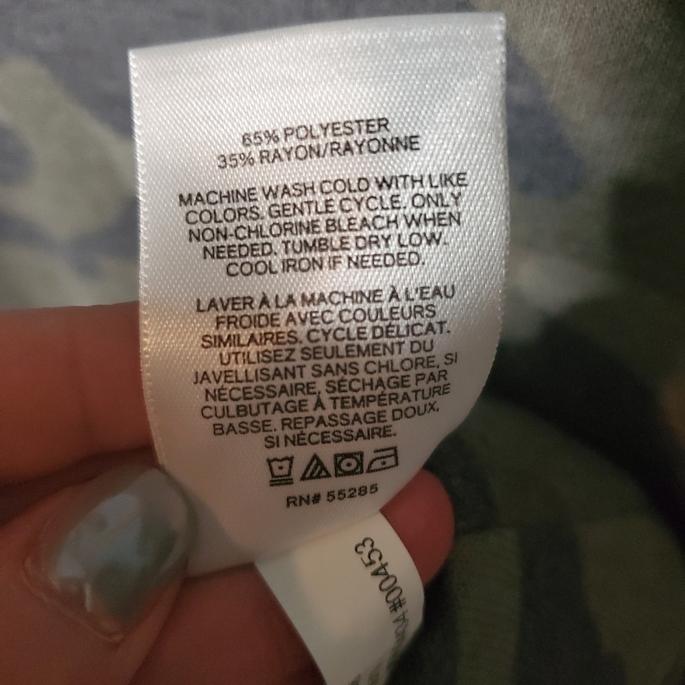 Express Camo sweatshirt size Small - Picture 5 of 7